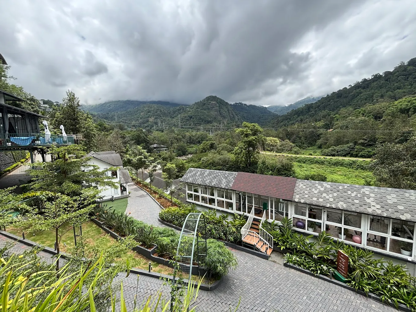 Eden Woods Resorts And Spa - Munnar Kerala