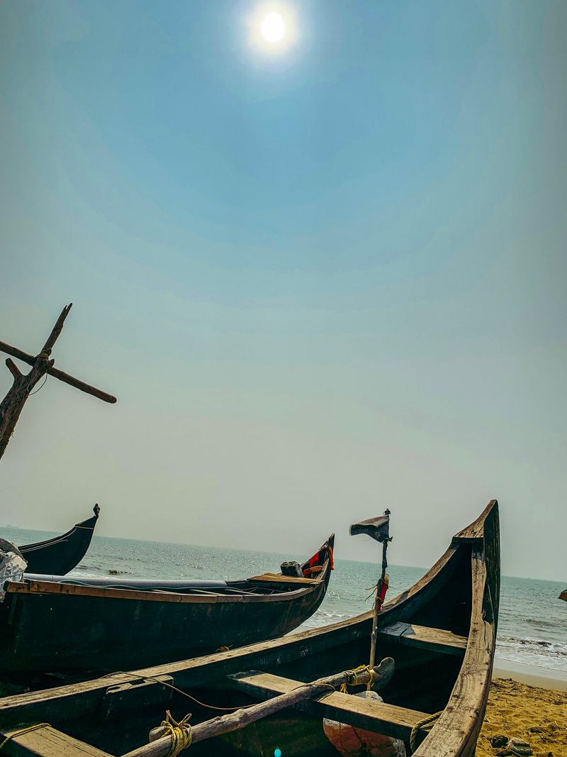 Varkala - CLIFF BEACH destination in Kerala